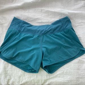 lululemon speed up teal shorts size 8